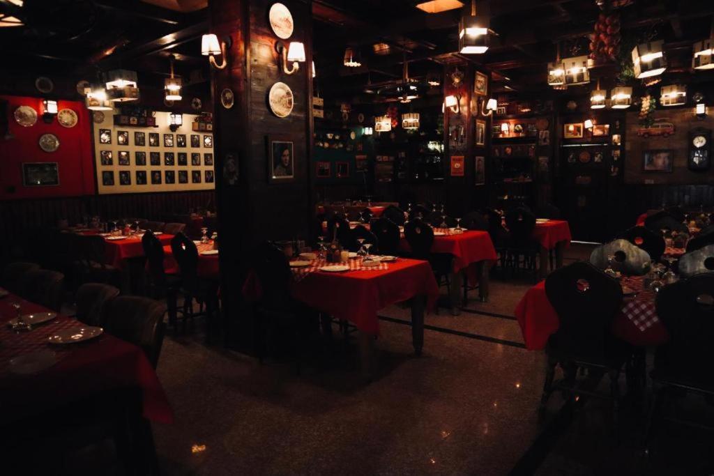 Italian House Hotel Baghdad Exterior photo